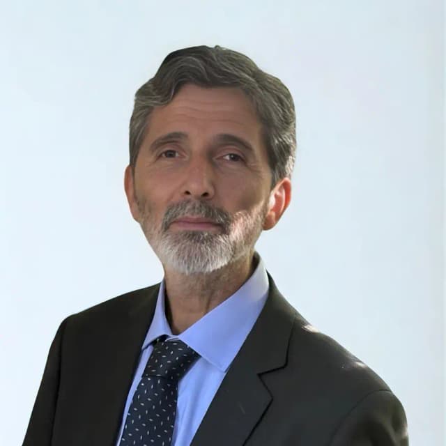 Dr. Rodrigo Dresdner